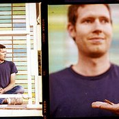 Chad Vangaalen - List pictures