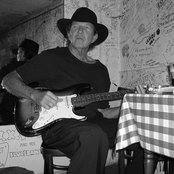 Tony Joe White - List pictures