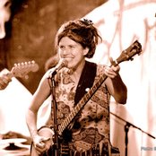 Victoria Williams - List pictures