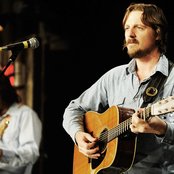 Sturgill Simpson - List pictures