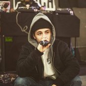 Nyck Caution - List pictures