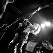 Airbourne - List pictures