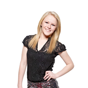 Hollie Cavanagh - List pictures