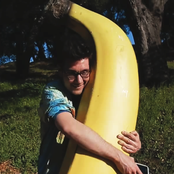 Dan Smith - List pictures