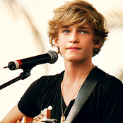 Cody Simpson - List pictures