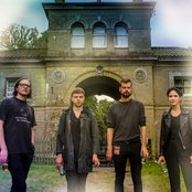 Woman's Hour - List pictures