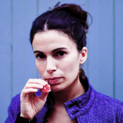 Yael Naim - List pictures