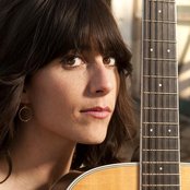 Nicki Bluhm - List pictures