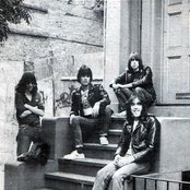 The Ramones - List pictures