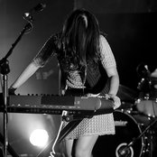 Asobi Seksu - List pictures