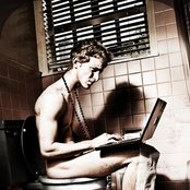 Asher Roth - List pictures