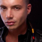 J Balvin - List pictures