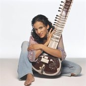 Anoushka Shankar - List pictures