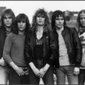 Riot - List pictures