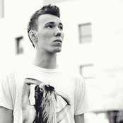 Tom Swoon - List pictures