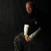 Ben Moody - List pictures