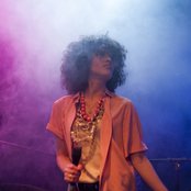 Kris Berry - List pictures