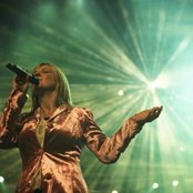Hillsong Worship - List pictures