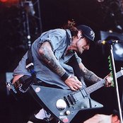 Tommy Lee - List pictures