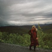 Basia Bulat - List pictures