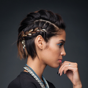 Moriah Peters - List pictures