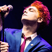 Gerard Way - List pictures
