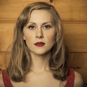 Nora Jane Struthers - List pictures