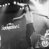 The Undertones - List pictures