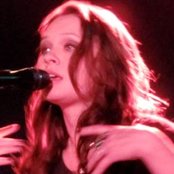 Lauren Pritchard - List pictures