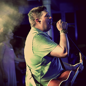 Fernandinho - List pictures