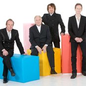 Vanity Fare - List pictures