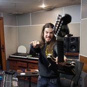 Distant Sun - List pictures