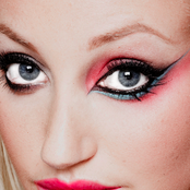 Jess Carroll - List pictures