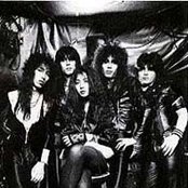 Starless - List pictures