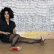 Caroline Henderson - List pictures