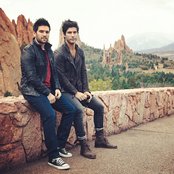 Dan + Shay - List pictures