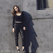 Daya - List pictures