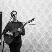 Peter Broderick - List pictures
