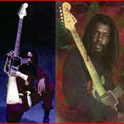 Peter Tosh - List pictures