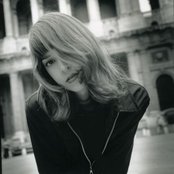 April March - List pictures