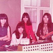 Dara Puspita - List pictures