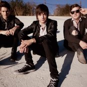 Artist Vs Poet - List pictures