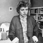 Vivien Goldman - List pictures