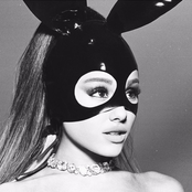 Ariana Grande - List pictures