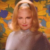 Peggy Lee - List pictures