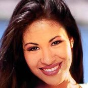 Selena - List pictures