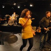 Rissi Palmer - List pictures