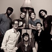 Snarky Puppy - List pictures