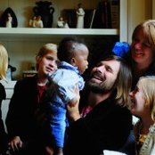 Mac Powell - List pictures