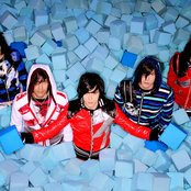 Family Force 5 - List pictures